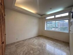 Lloyd Court (D9), Apartment #562070311